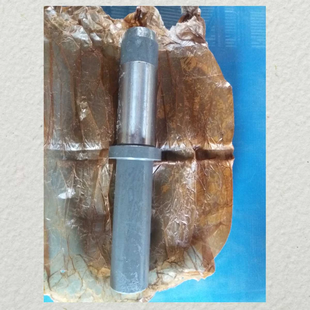 INLET VALVE GUIDE MAK MAIN ENGINE SPARES 