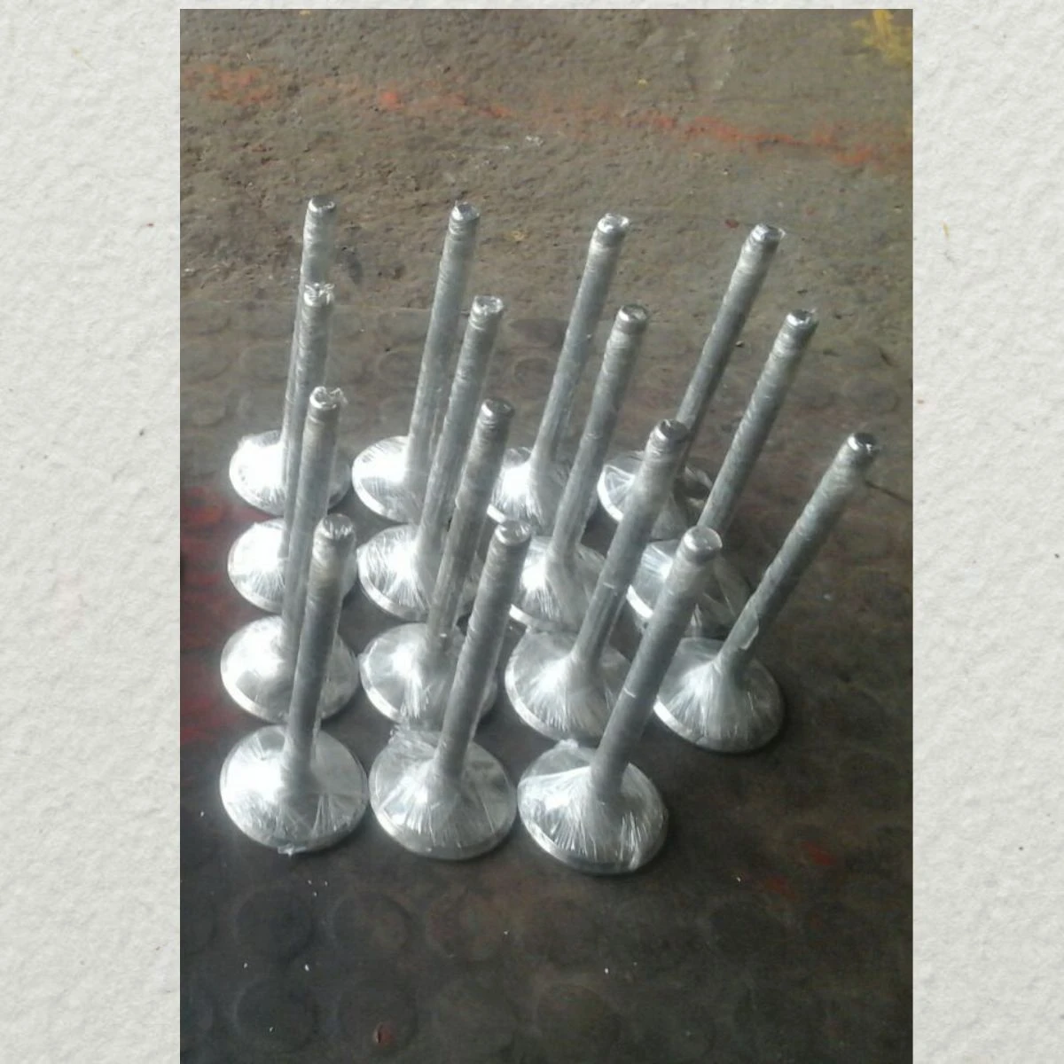 EXHAUST VALVE DEUTZ AUXILIARY SPARES 