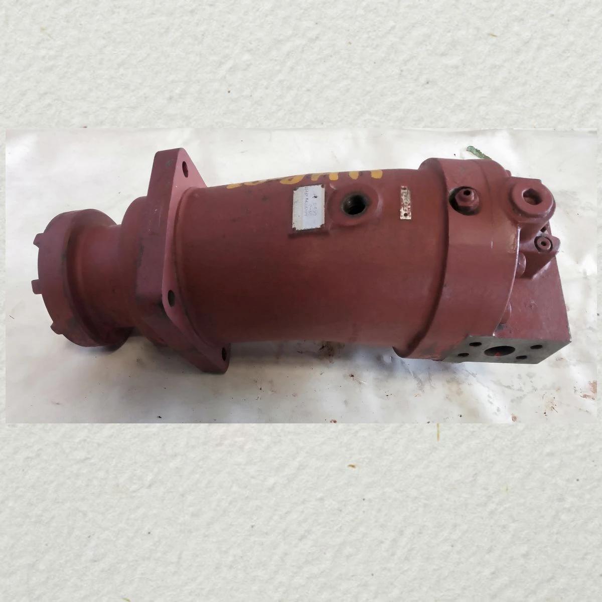 HYDRAULIC PUMP UCHIDA REXROTH   HYDRAULIC SPARES 