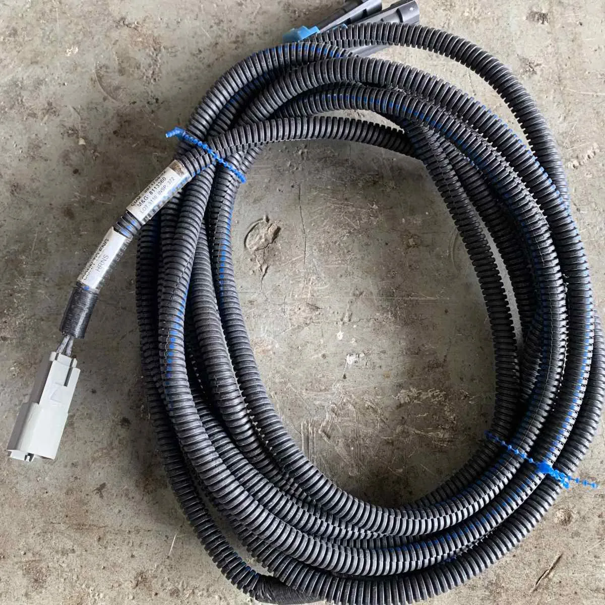 WIF SENSOR CABLE CUMMINS MAIN ENGINE SPARES 3971758 - 2