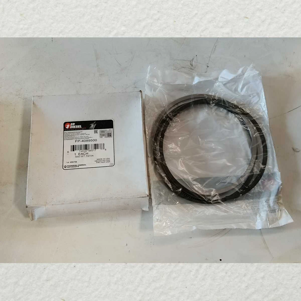 PISTON RING SET CUMMINS AUXILIARY MACHINERY 4089500