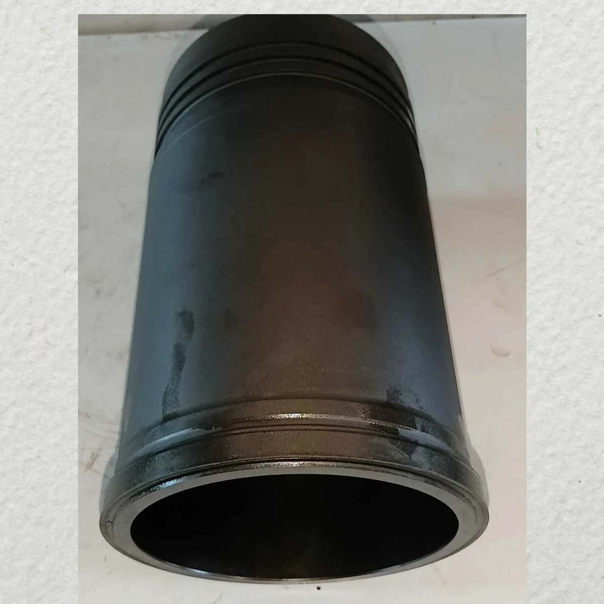 LINER CUMMINS AUXILIARY MACHINERY 4024767