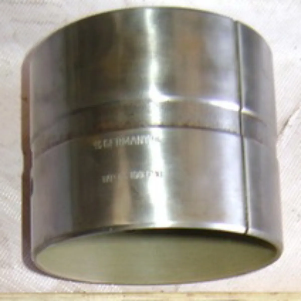 BUSH MAK MAIN ENGINE SPARES 