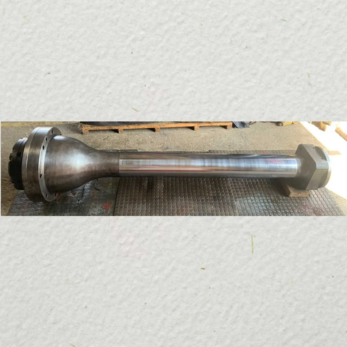 PISTON ROD MAN MAIN ENGINE SPARES 