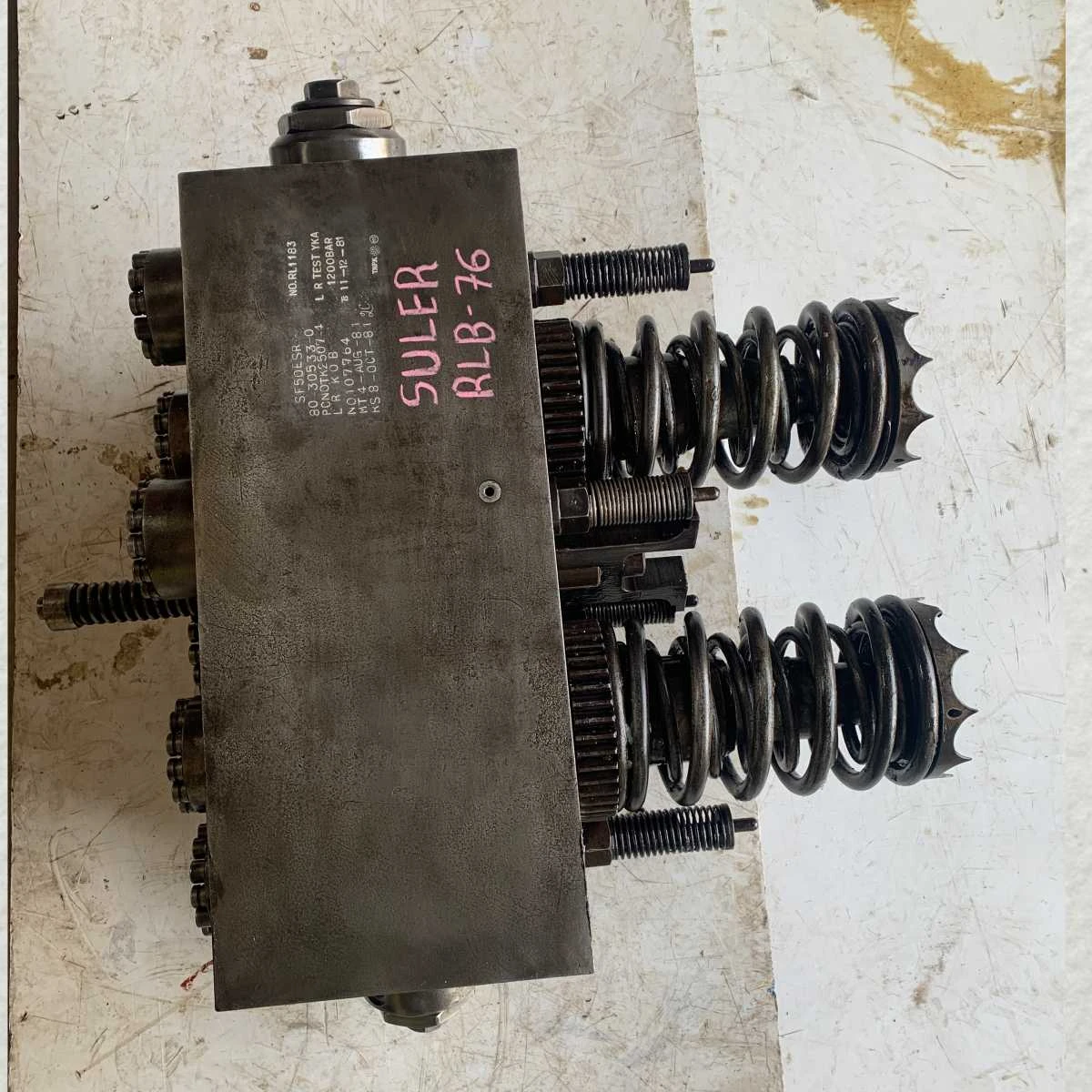 FUEL PUMP SULZER MAIN ENGINE SPARES 