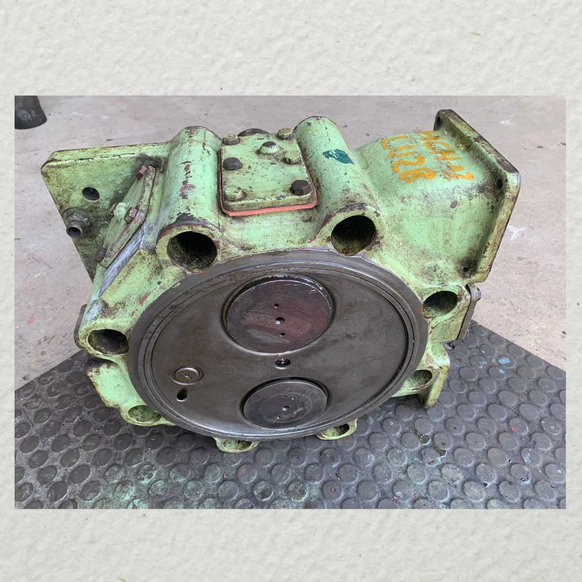 CYLINDER HEAD HENSHIN MAIN ENGINE SPARES 