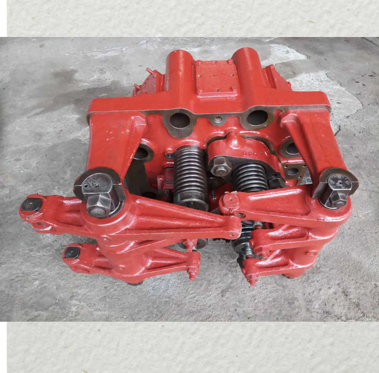 CYLINDER HEAD HENSHIN MAIN ENGINE SPARES 